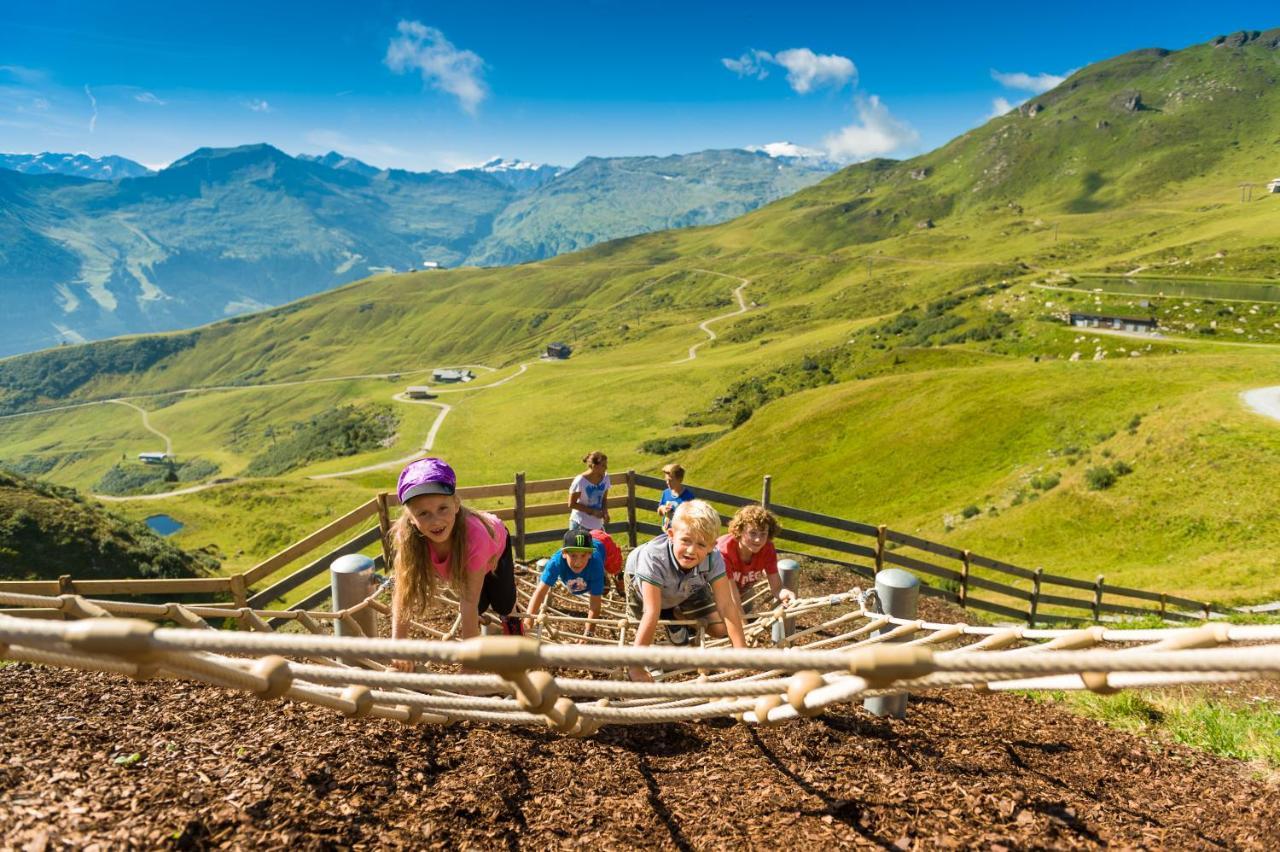 Hotel Germania Gastein - Ganzjaehrig Inklusive Alpentherme Gastein & Sommersaison Inklusive Gasteiner Bergbahnen Bad Hofgastein Dış mekan fotoğraf