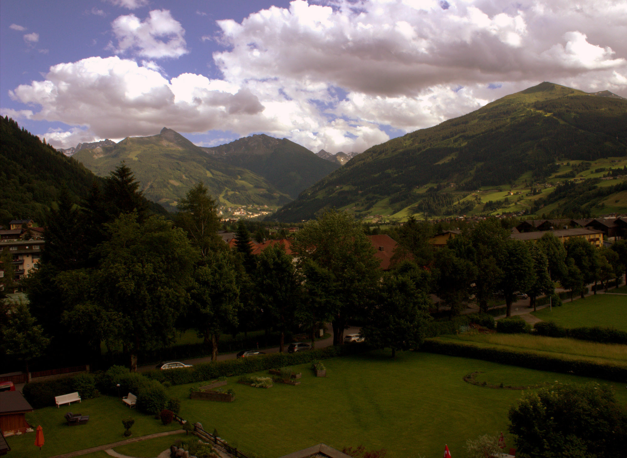 Hotel Germania Gastein - Ganzjaehrig Inklusive Alpentherme Gastein & Sommersaison Inklusive Gasteiner Bergbahnen Bad Hofgastein Dış mekan fotoğraf